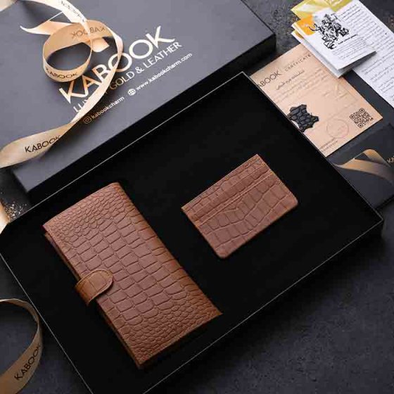 ست هدیه چرم کیف موبایل و کیف کارت عسلی
