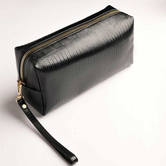 کیف لوازم آرایش چرم مشکی