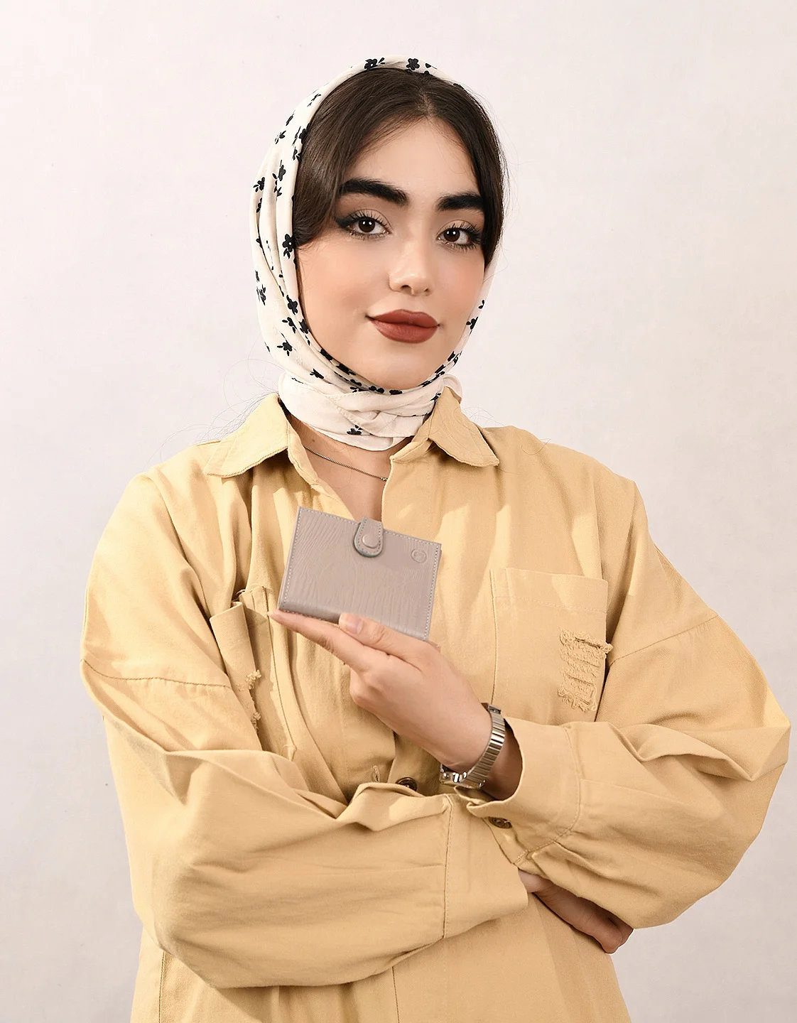 کیف کارت 4 لت چرم خاکستری