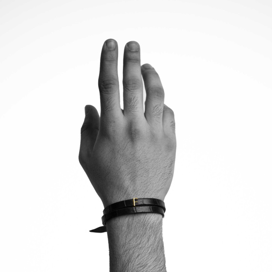 دستبند مردانه طلا چرم حرف F