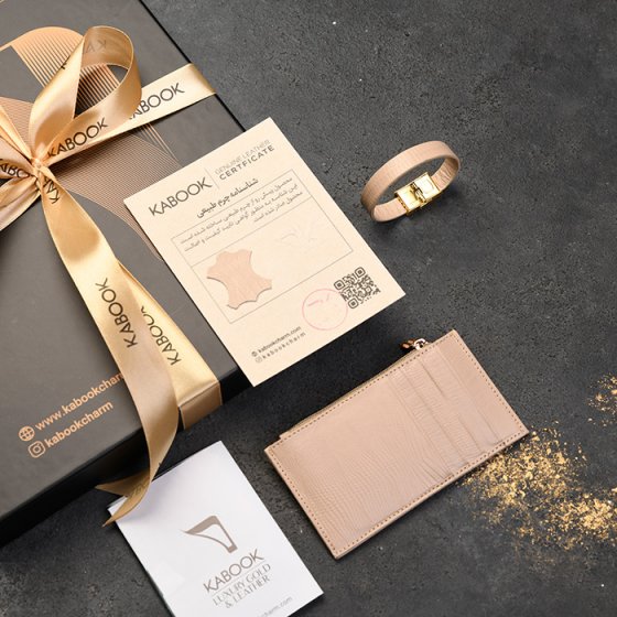 ست دستبند و کیف کارت زیپی زنانه چرم کرم