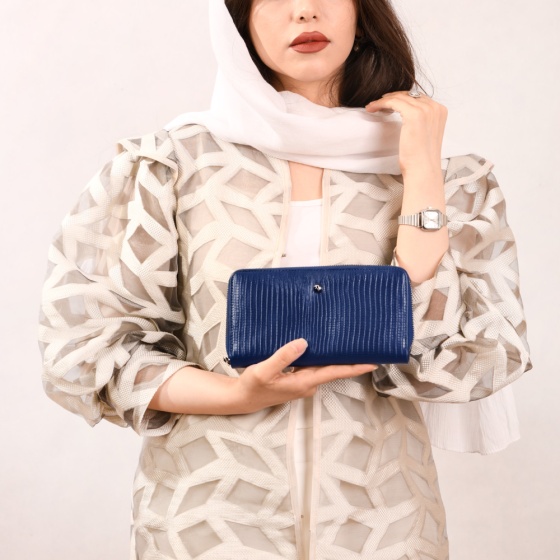 کیف پول زنانه چرم سورمه ای لیزارد