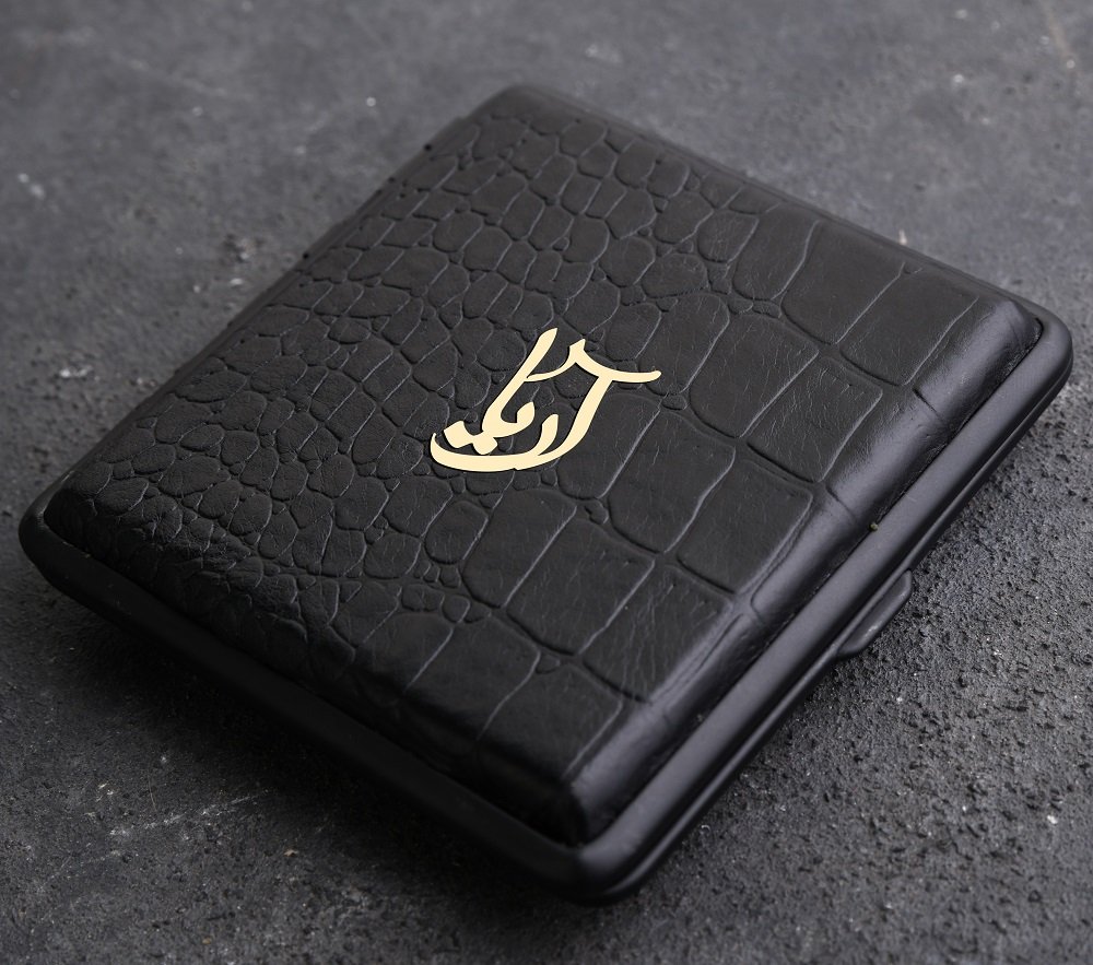 جعبه سیگار طلا چرم اسم آریا