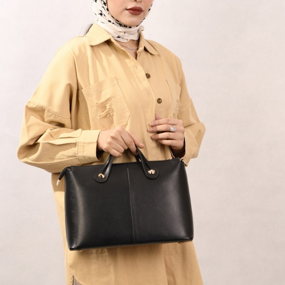کیف مجلسی زنانه طرح افروز چرم ساده مشکی G1/D3/D4
