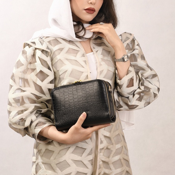 کیف دوشی زنانه طرح مهتاب کروکودیل مشکی