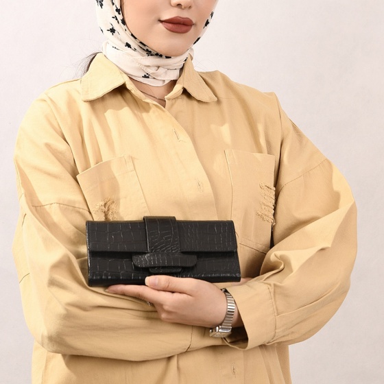 کیف دستی زنانه طرح پادینا چرم کروکودیل مشکی