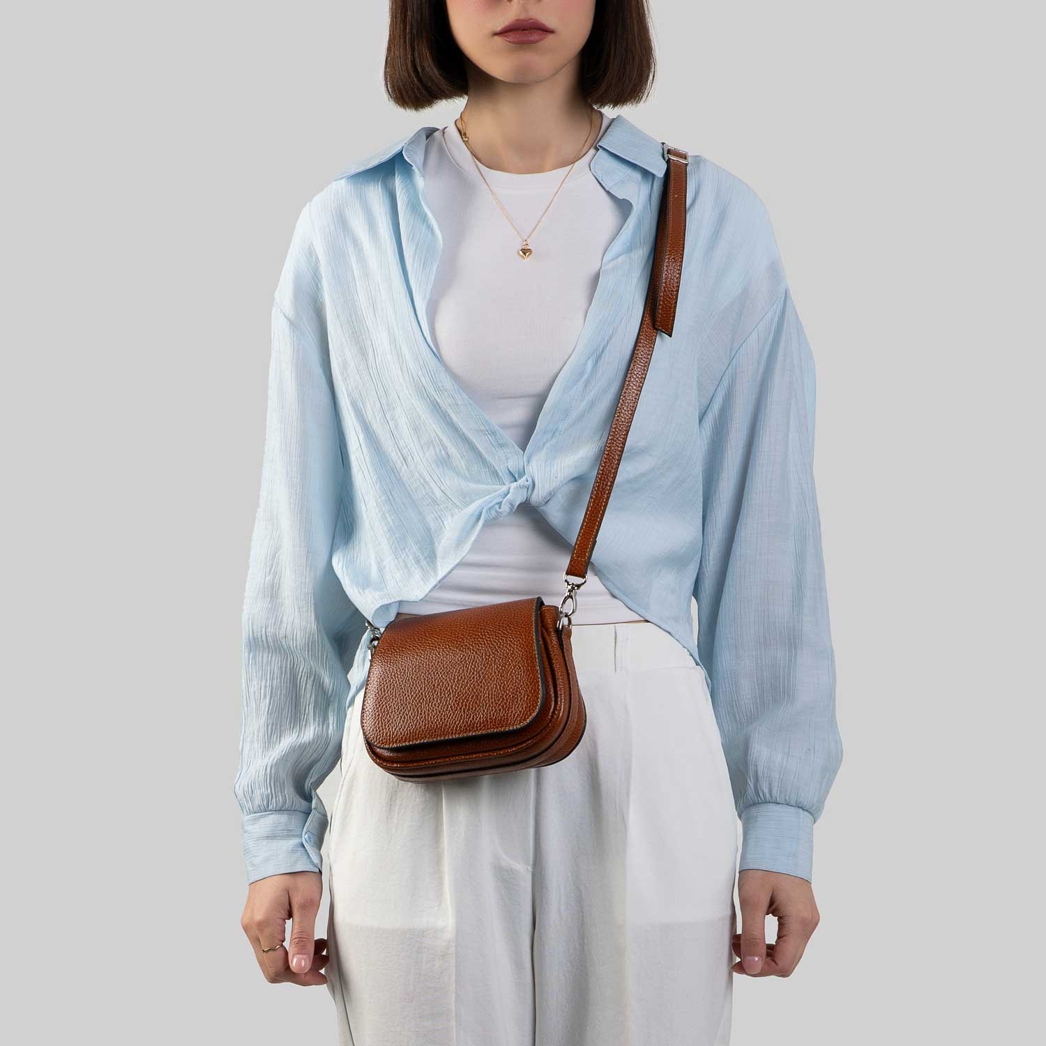 کیف دوشی زنانه طرح رستا متوسط چرم فلوتر عسلی