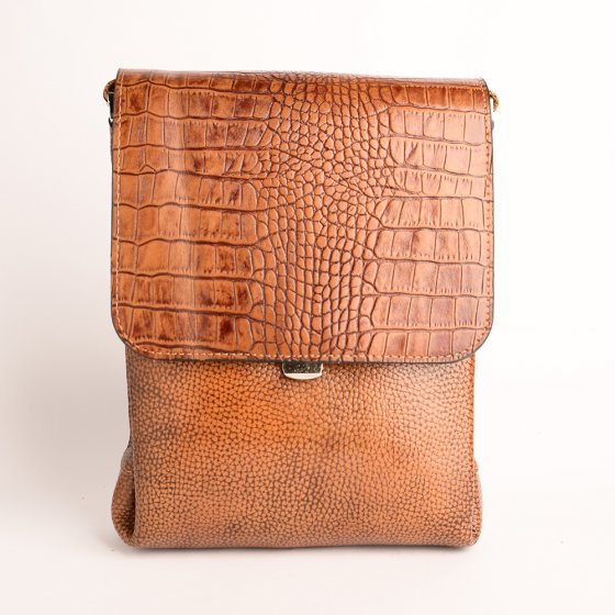 کیف کراس بادی مردانه طرح سینا چرم فلوتر عسلی A4