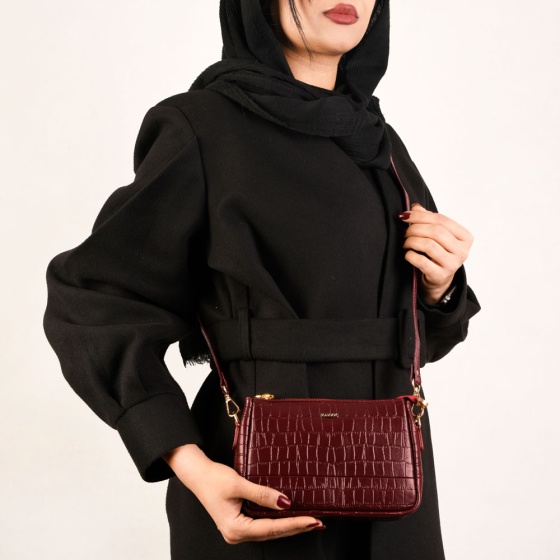 کیف دوشی زنانه آلین چرم کروکودیل زرشکی