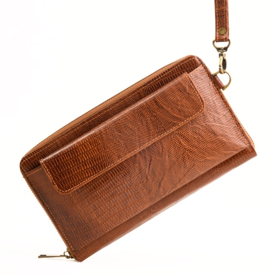 کیف پاسپورتی شاهرخ چرم لیزارد عسلی