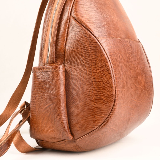 کوله پشتی زنانه یاس چرم لیزارد عسلی