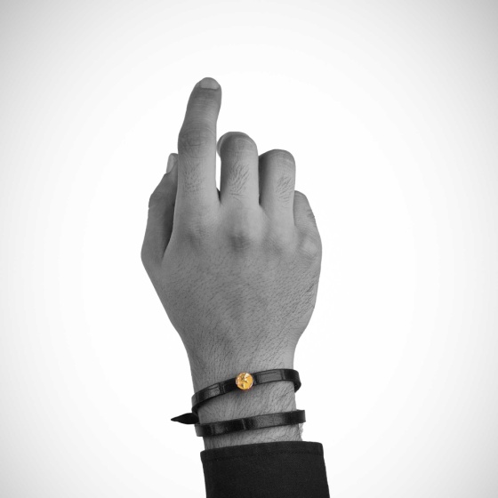 دستبند طلا مردانه کره زمین