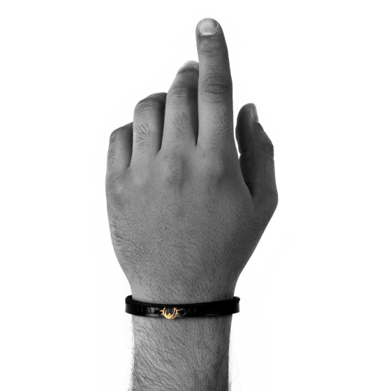 دستبند مردانه طلا چرم حرف ن