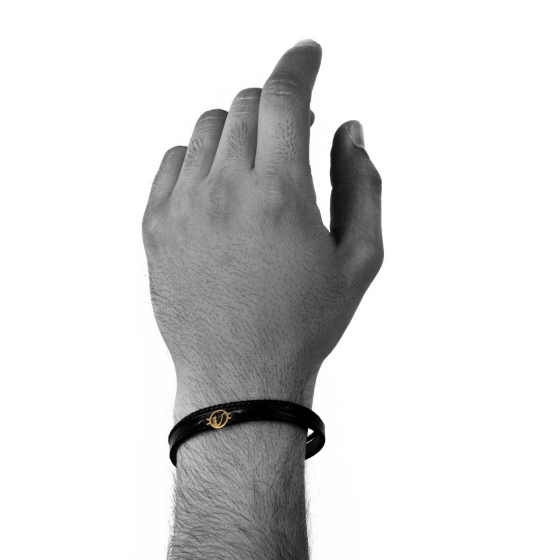 دستبند مردانه طلا چرم حرف ش