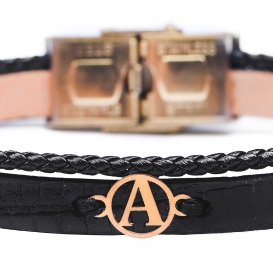 دستبند مردانه طلا چرم حرف A