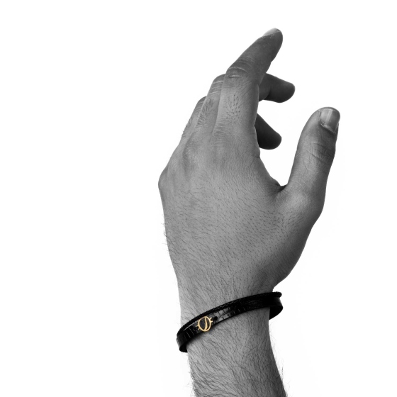 دستبند مردانه طلا چرم حرف ر