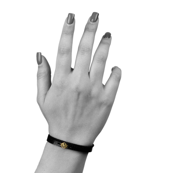 دستبند زنانه طلا چرم حرف M