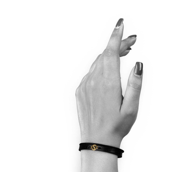 دستبند زنانه طلا چرم حرف S