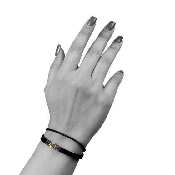 دستبند زنانه طلا چرم حرف ج