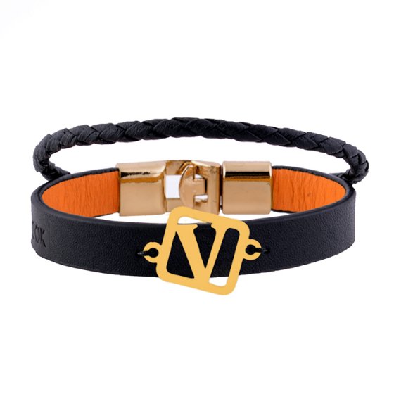دستبند طلا چرم با پلاک حرف V